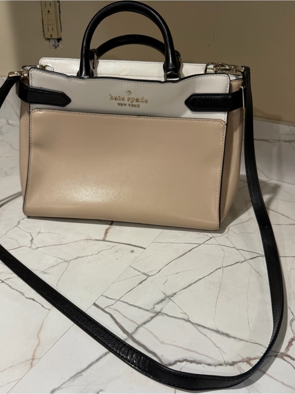 kate spade Beige, White & Black Leather Shoulder Satchel